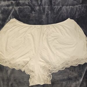Victoria's Secret White Lace Panties Intimates
